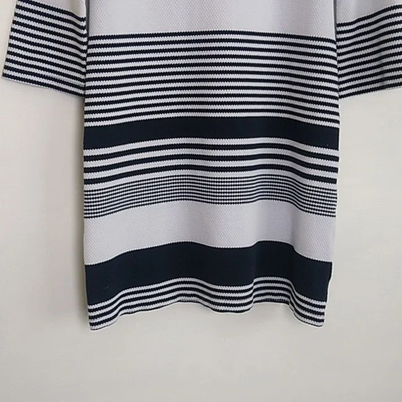 Lilly Pulitzer Dress Navy White Striped Marlow 3/4 sleeve Like new size Medium - Picture 3 of 15